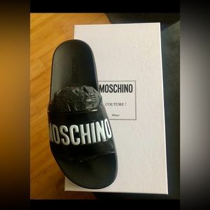 MOSCHINO Logo Embossed Pool Slide Sandals